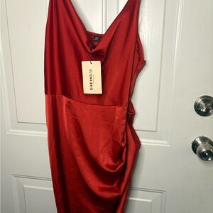SHEIN Red Backless Dress